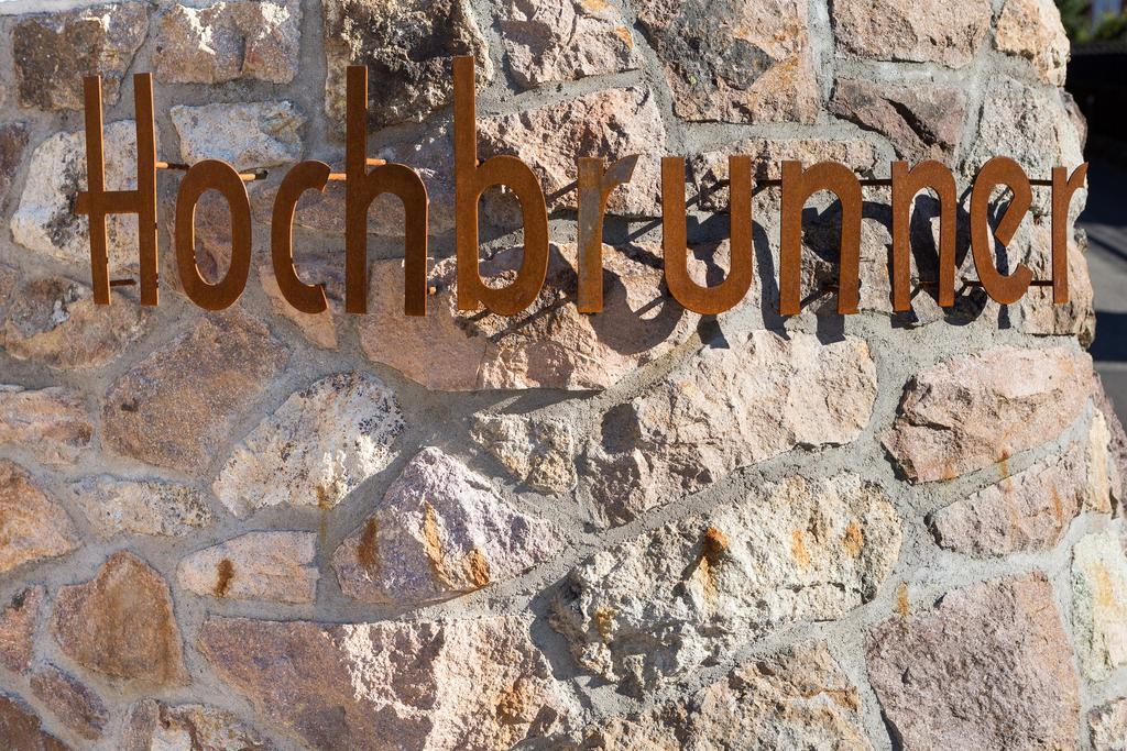 Ferienwohnungen Hochbrunner Terlano Buitenkant foto